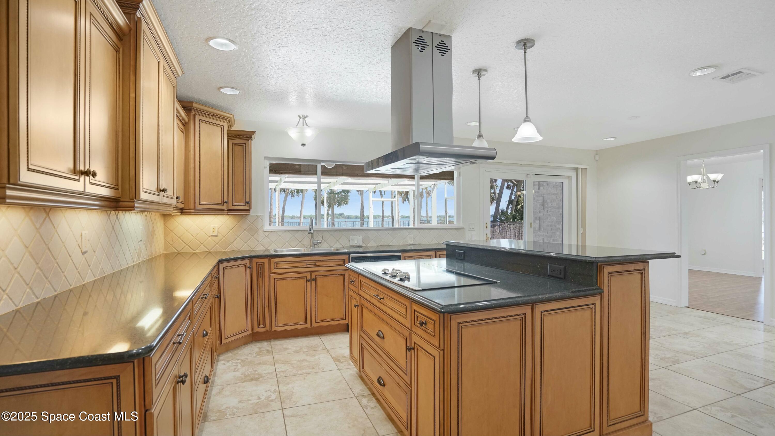 5705 Highway 1 Rockledge, FL 32955 - Photo 25 of 47 Kitchen 3