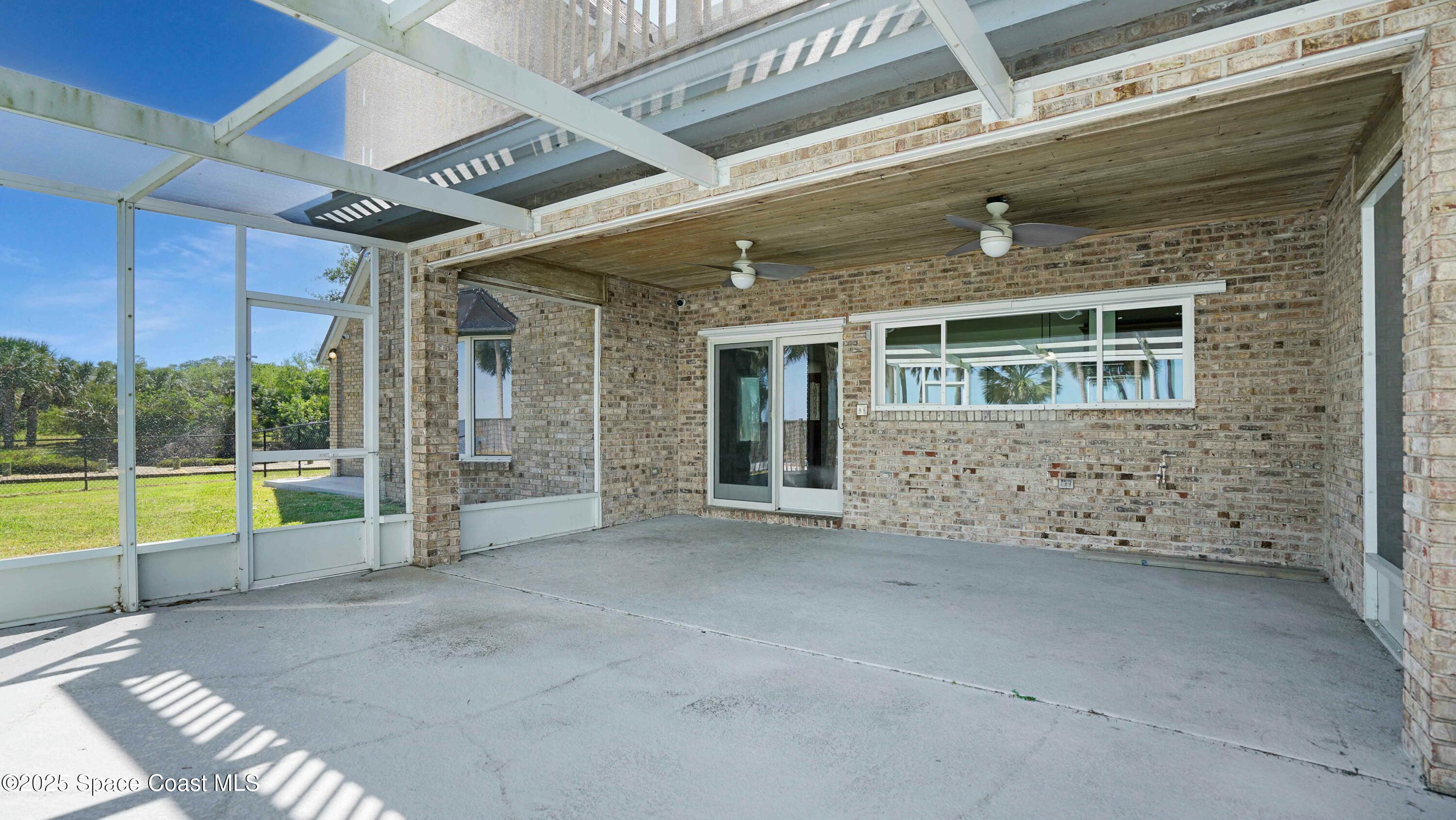 5705 Highway 1 Rockledge, FL 32955 - Photo 41 of 47 Patio Area