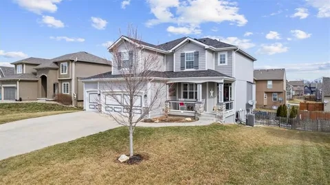 $495,000 | 19332 West 210th Street, Spring Hill, KS 66083