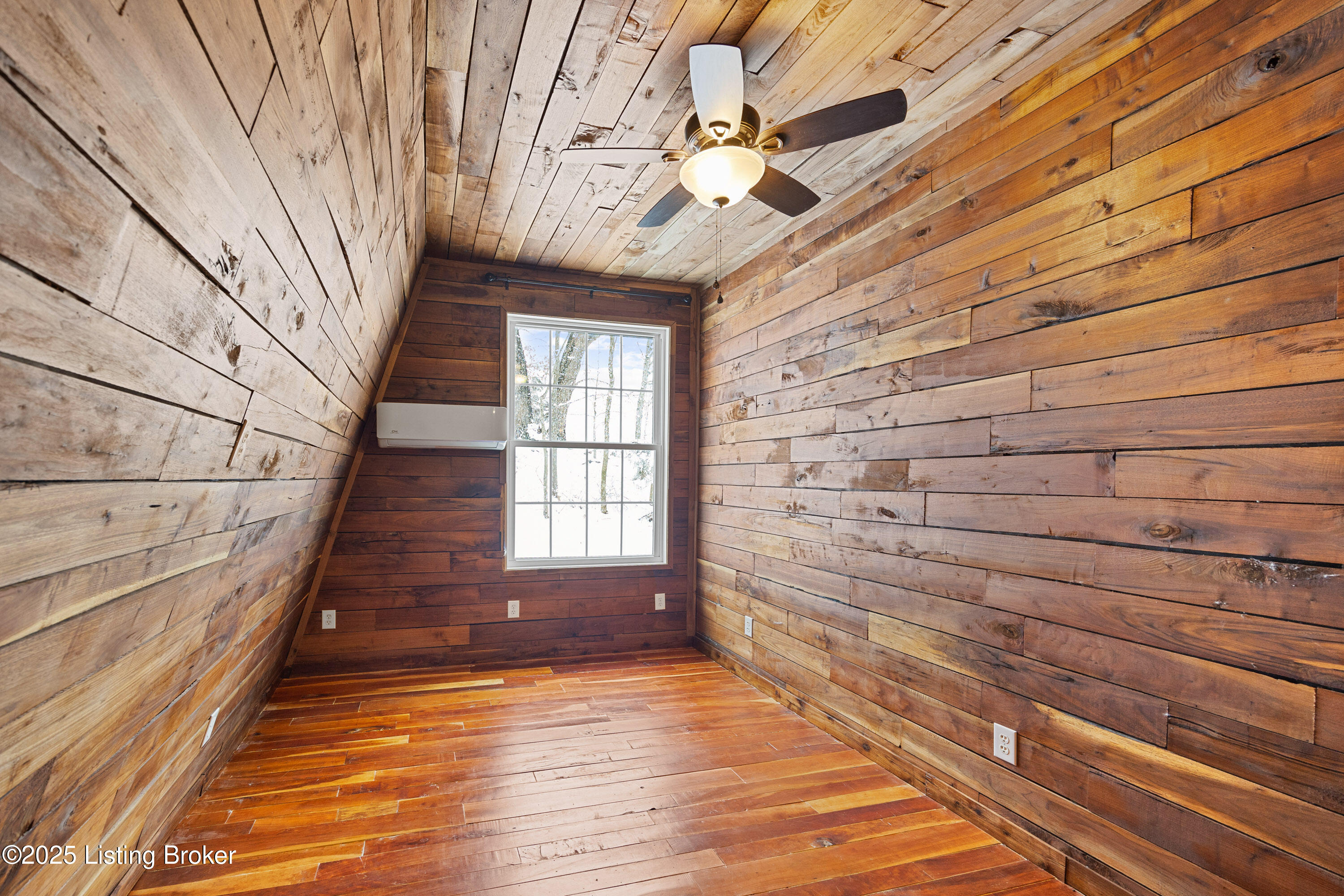 587 Long Run Road Springfield, KY 40069 - Photo 20 of 37 018