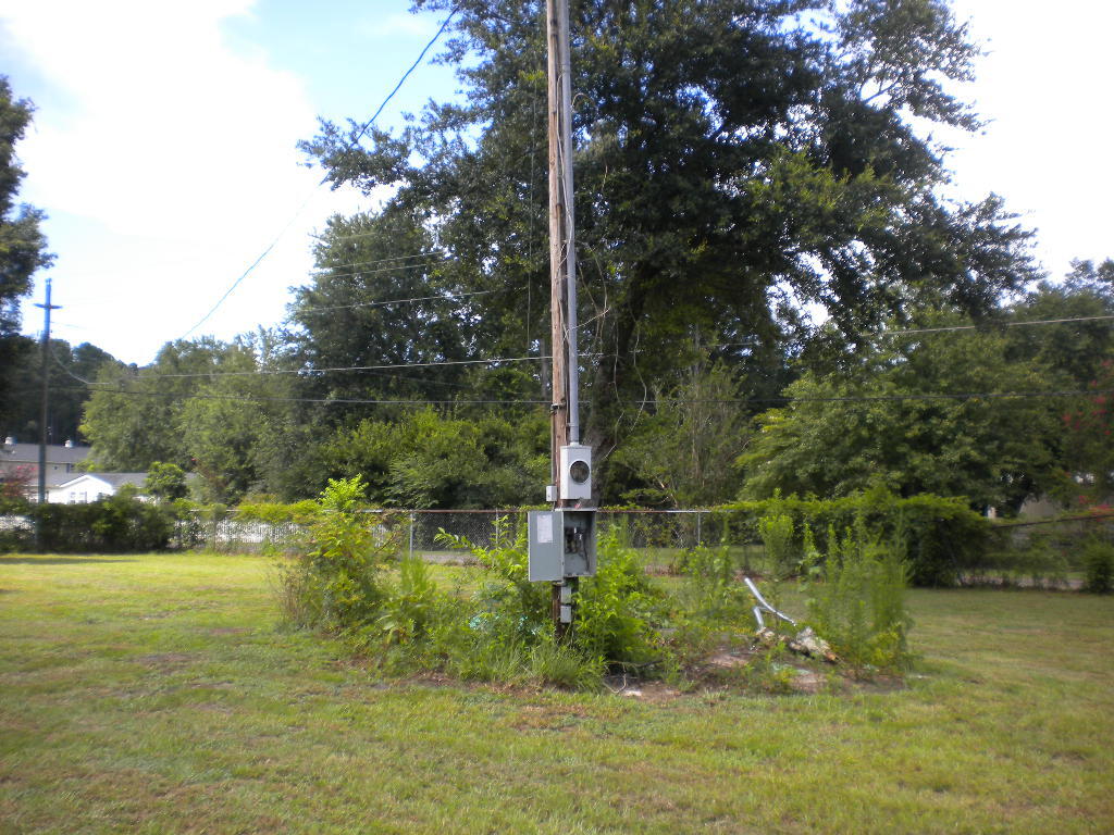 340 Ridge Road Ridgeville, SC 29472 - Photo 12 of 18 electric meter box pole