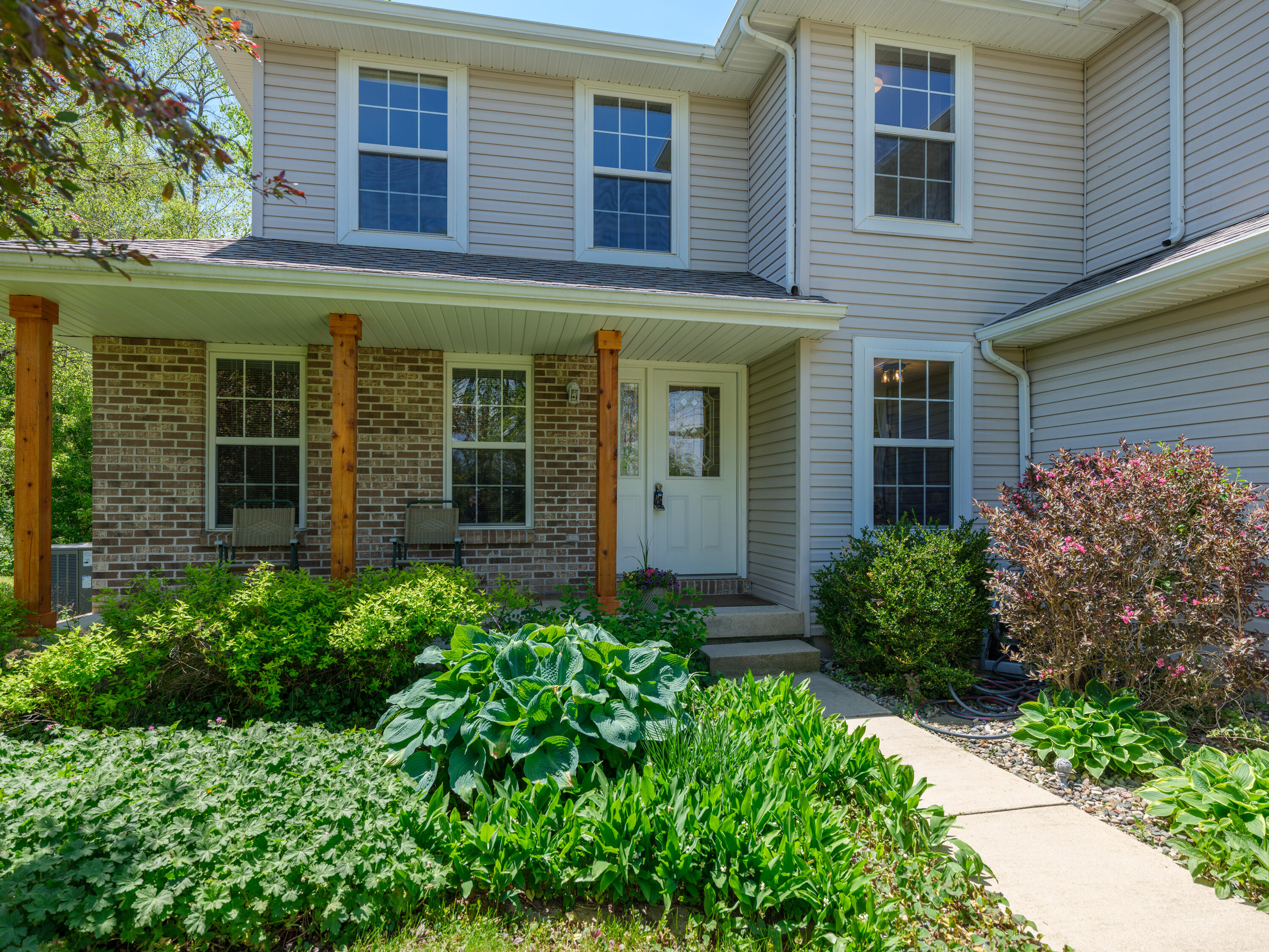 1042 Hunter Ridge Battle Creek, MI 49017 - Photo 47 of 47 1042 Hunters Ridge-103