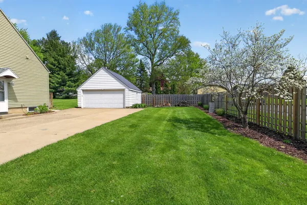 $300,000 | 312 South Cleveland Street, Galien, MI 49113