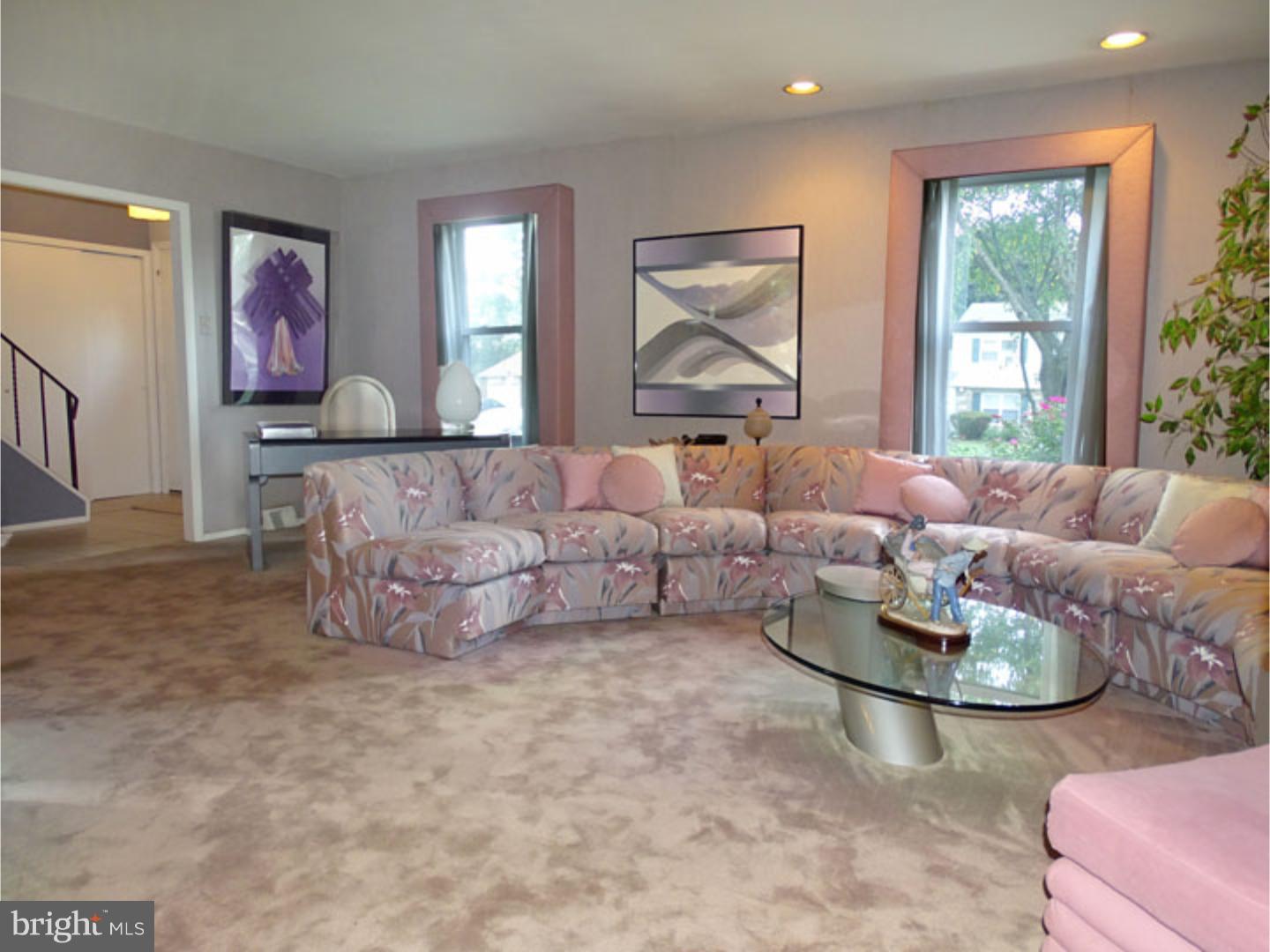 764 Stephen Road Warminster, PA 18974 - Photo 3 of 24 Gallery Image 3