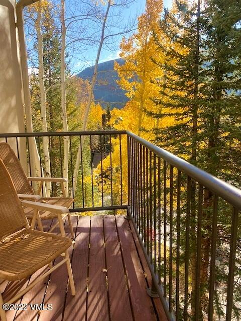 South facing deck towards mountains