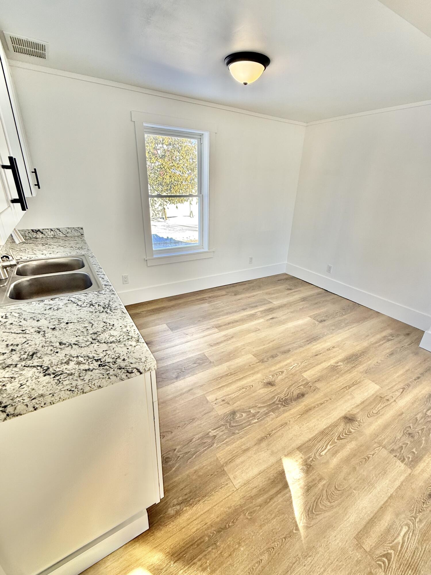 33 Dyer Street Presque Isle, ME 04769 - Photo 16 of 52
