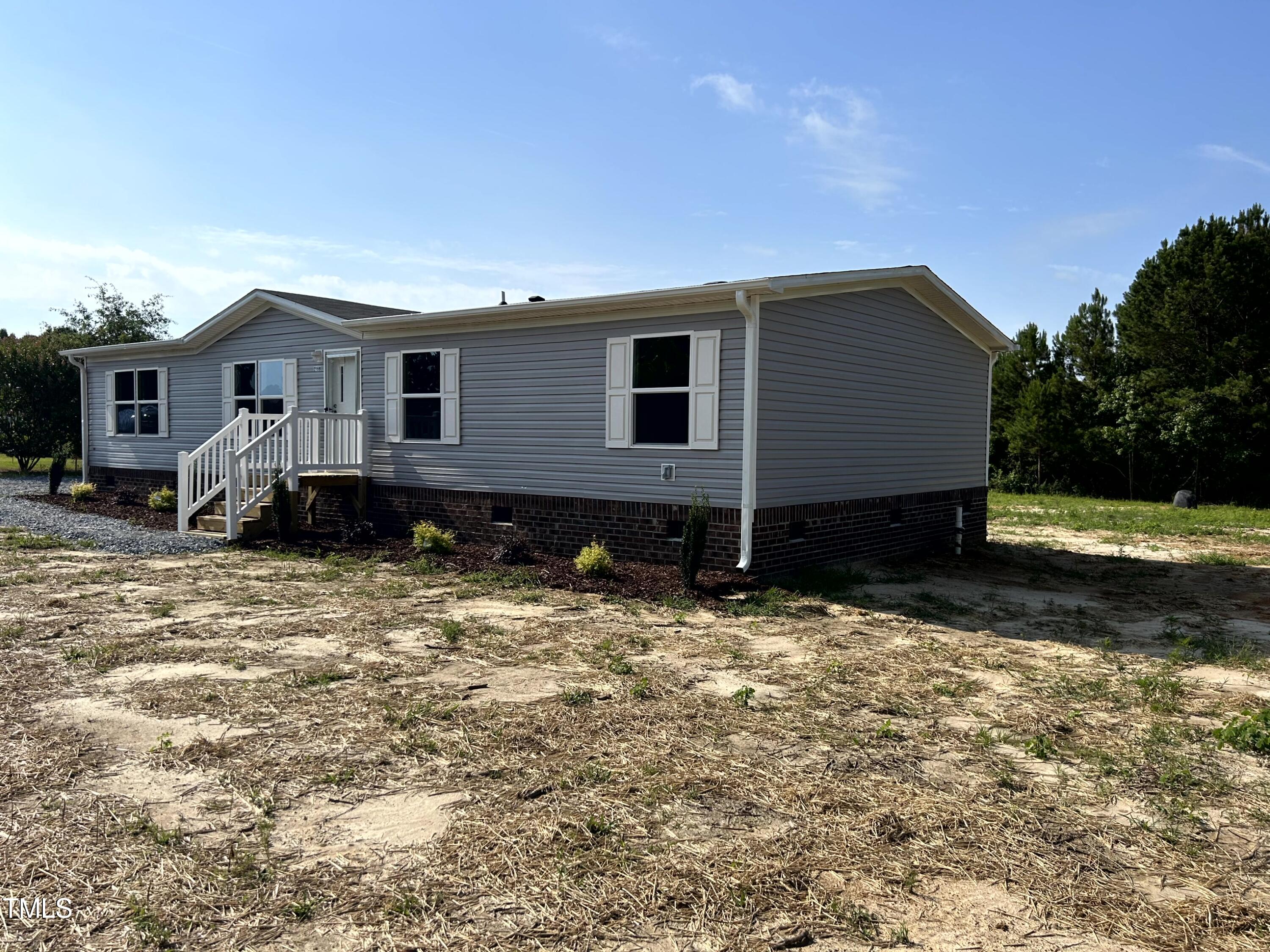 2159 Pleasant Union Road Roseboro, NC 28382 - Photo 17 of 19 IMG_7979