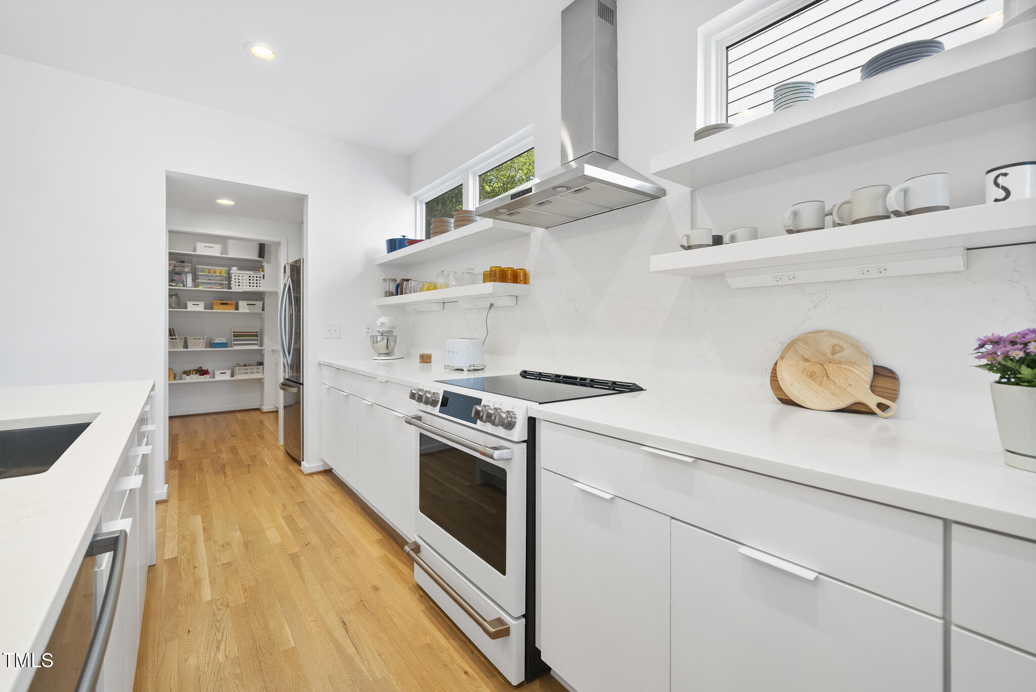 1101 Norris Street Raleigh, NC 27604 - Photo 14 of 54 DSC09670