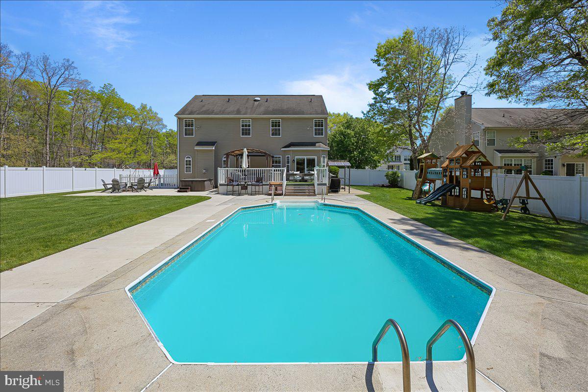201 Prancer Road Egg Harbor Township, NJ 08234 - Photo 61 of 66 an aerial view of a house with swimming pool garden and patio