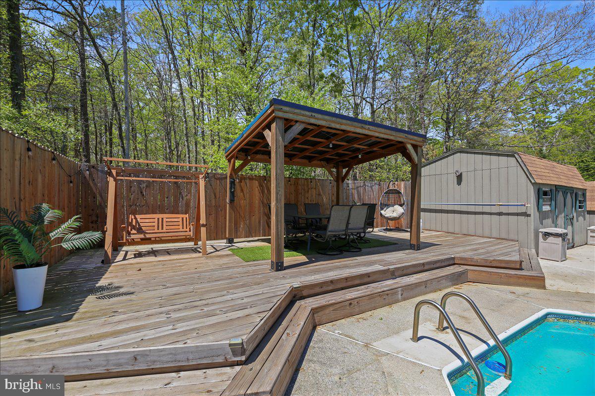 201 Prancer Road Egg Harbor Township, NJ 08234 - Photo 63 of 66 a view of a house with backyard and sitting area