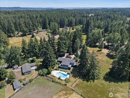 $1,183,000 | 8802 Key Peninsula Highway Northwest, Lakebay, WA 98349