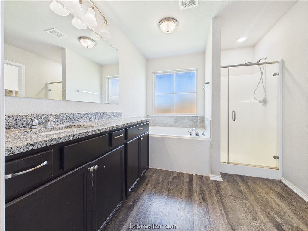 812 Mockingbird Street Navasota, TX 77868 - Photo 14 of 19