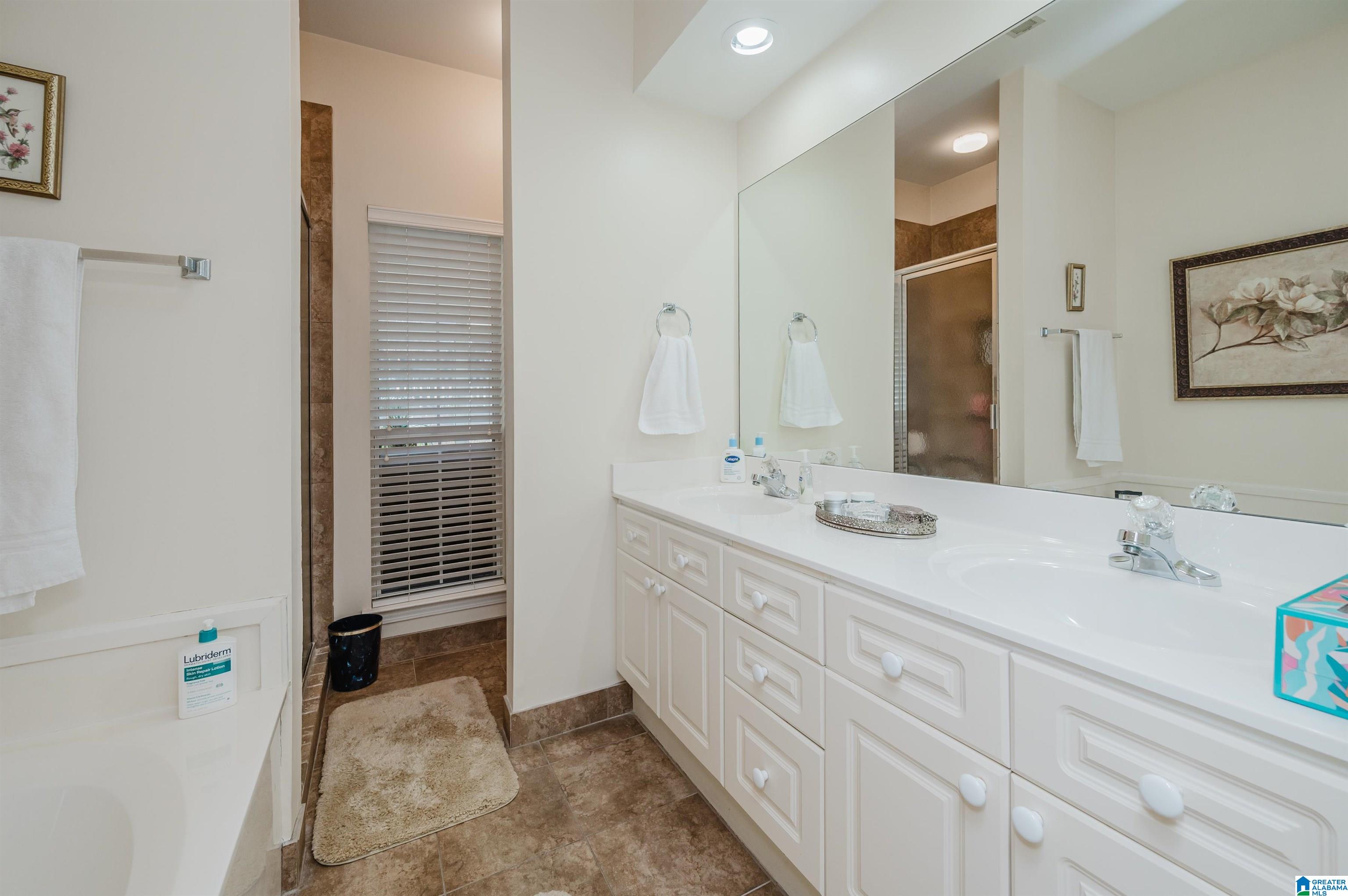 1501 Parkside Court Birmingham, AL 35209 - Photo 19 of 31