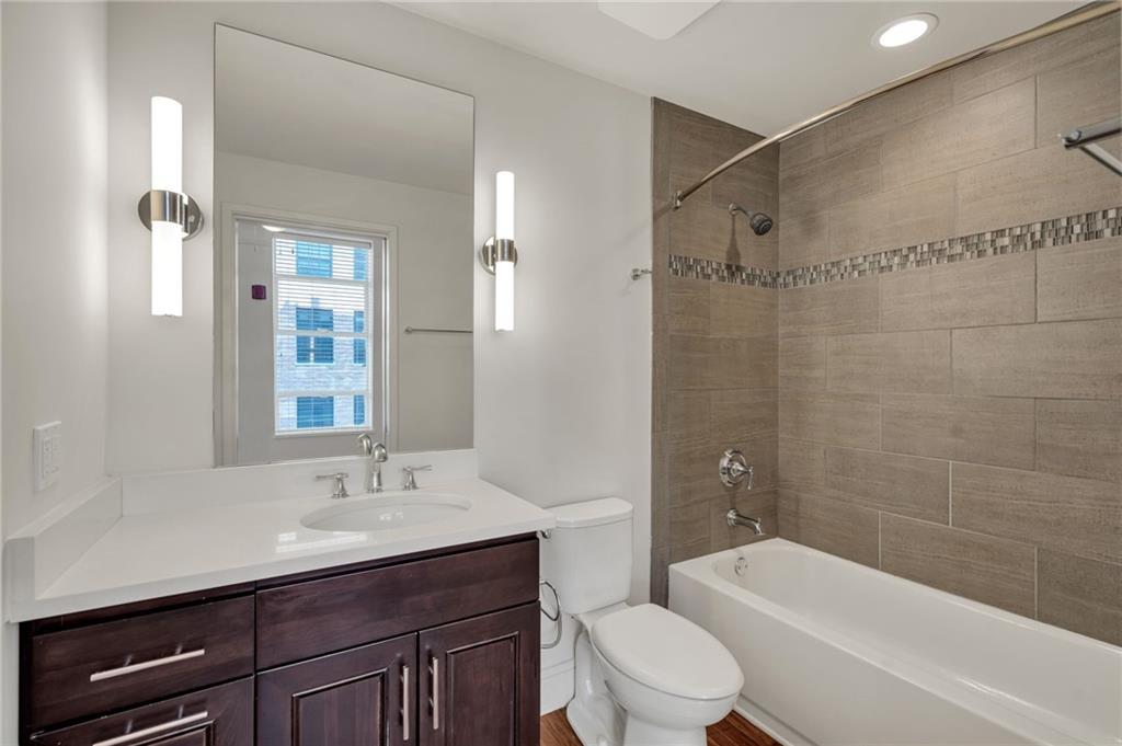 833 Howard Avenue, Unit 300 New Orleans, LA 70113 - Photo 4 of 16