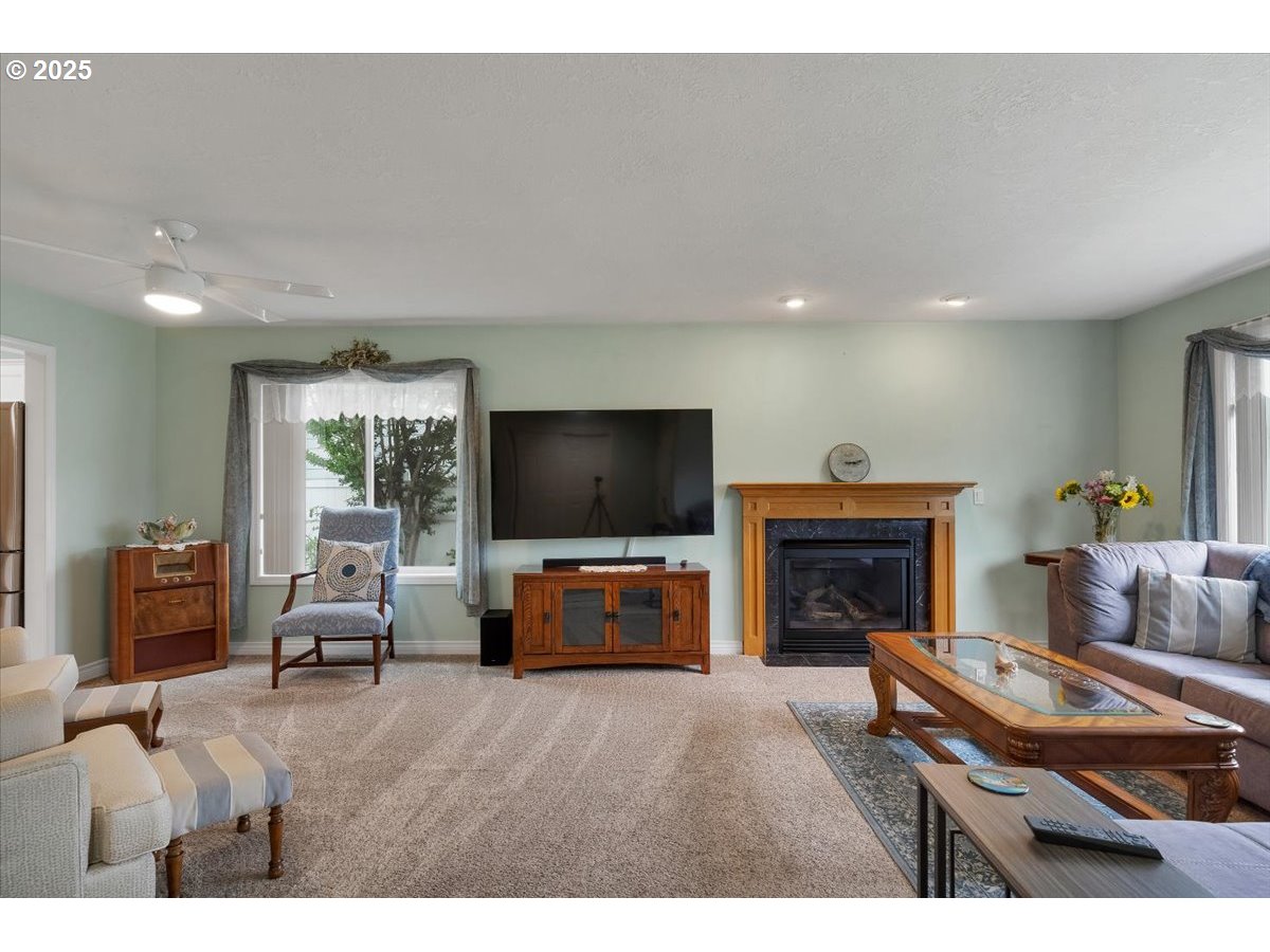 1776 Antelope Circle Southwest Albany, OR 97321 - Photo 8 of 40