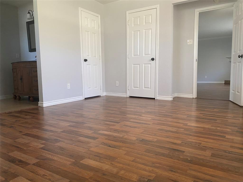 308 Case Street Weatherford, TX 76086 - Photo 9 of 15 Gallery Image 9