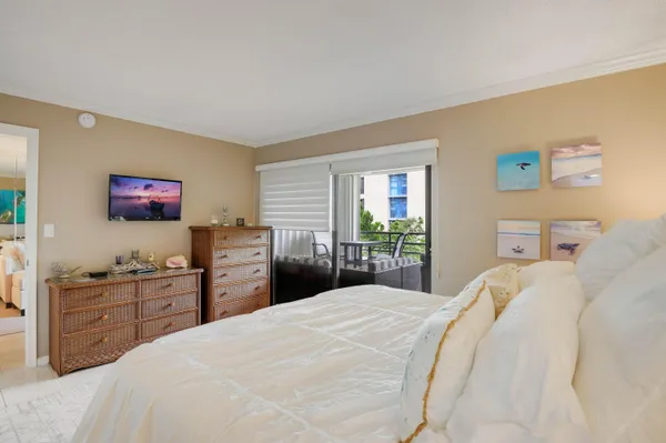 $7,500 | 420 Celestial Way, Unit 204, Juno Beach, FL 33408