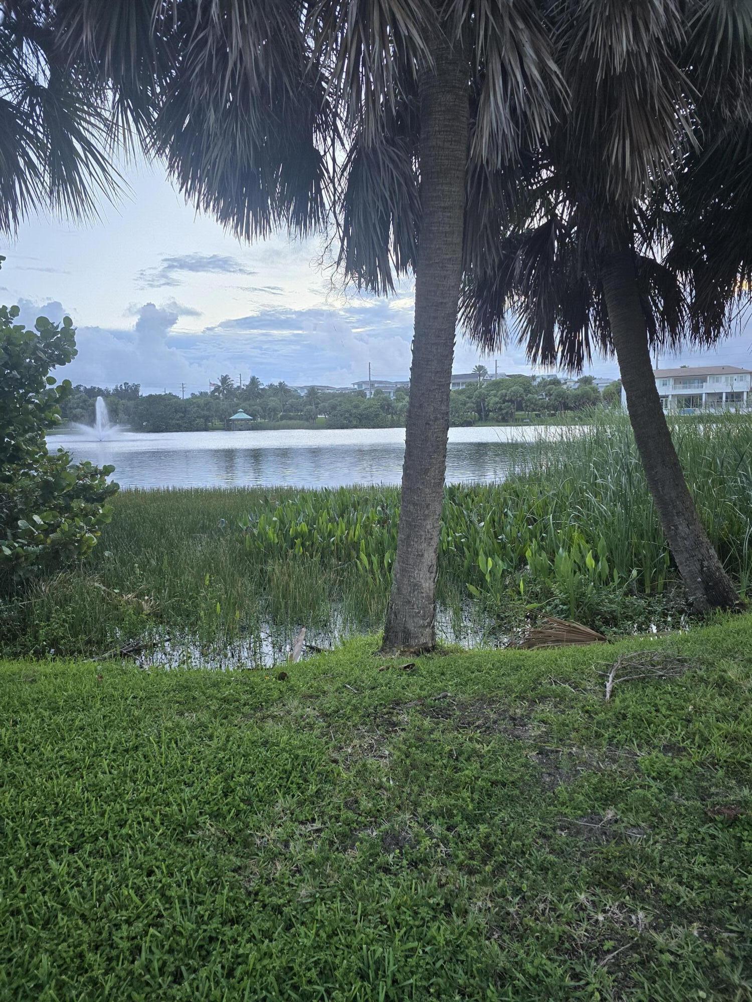 420 Celestial Way, Unit 204 Juno Beach, FL 33408 - Photo 31 of 35 PELICAN LAKE