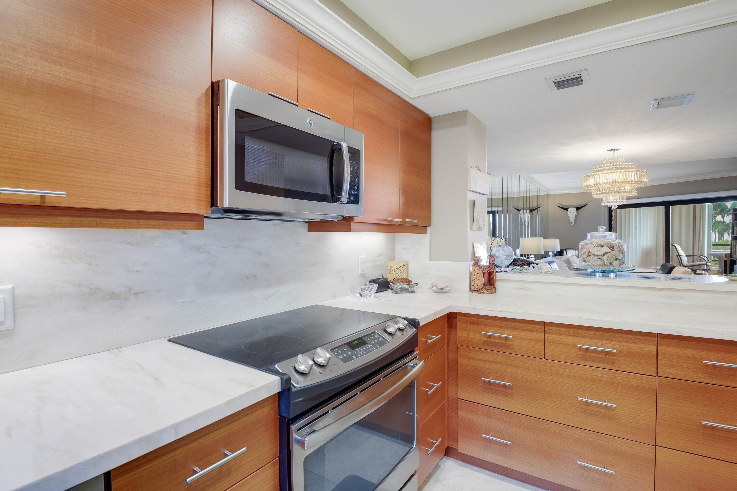 420 Celestial Way, Unit 204 Juno Beach, FL 33408 - Photo 10 of 35 KITCHEN