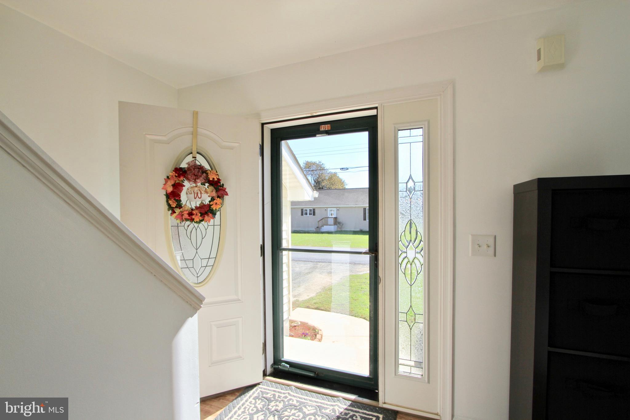 17 High Street Kenton, DE 19955 - Photo 5 of 31 Foyer