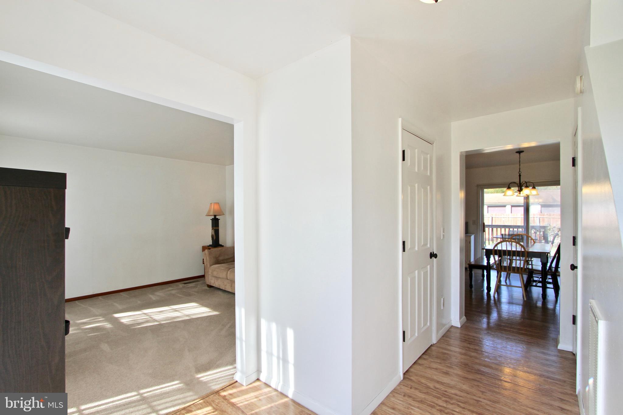 17 High Street Kenton, DE 19955 - Photo 7 of 31 Foyer