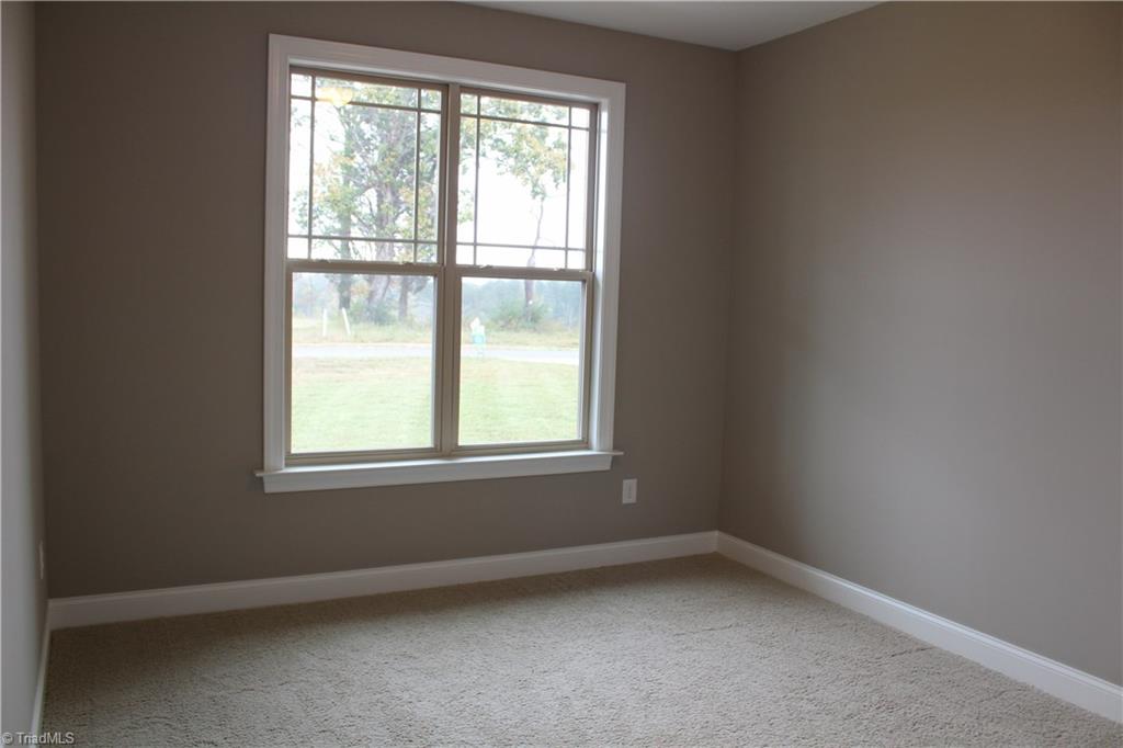 2625 Lunsford Road Summerfield, NC 27358 - Photo 16 of 30 Gallery Image 16