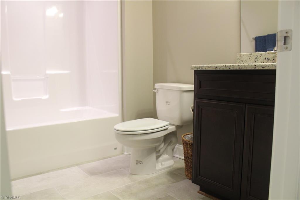 2625 Lunsford Road Summerfield, NC 27358 - Photo 19 of 30 Gallery Image 19