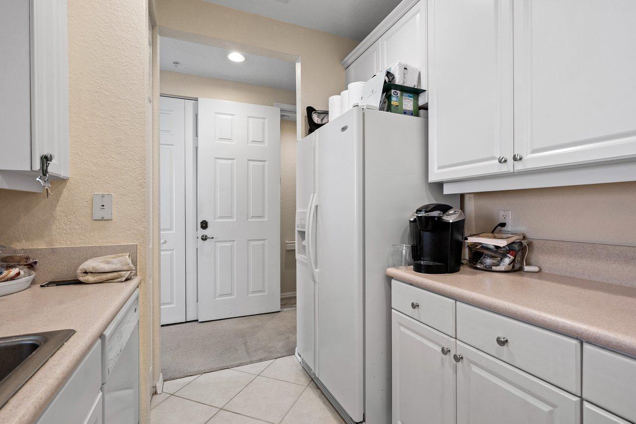 4245 East Main Street Jupiter, FL 33458 - Photo 13 of 44 4245EastMainStreet-Jupiter-FL-33458-SMAL