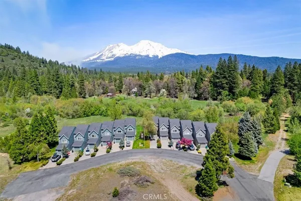 $340,000 | 1422 Kingston Road, Mount Shasta, CA 96067