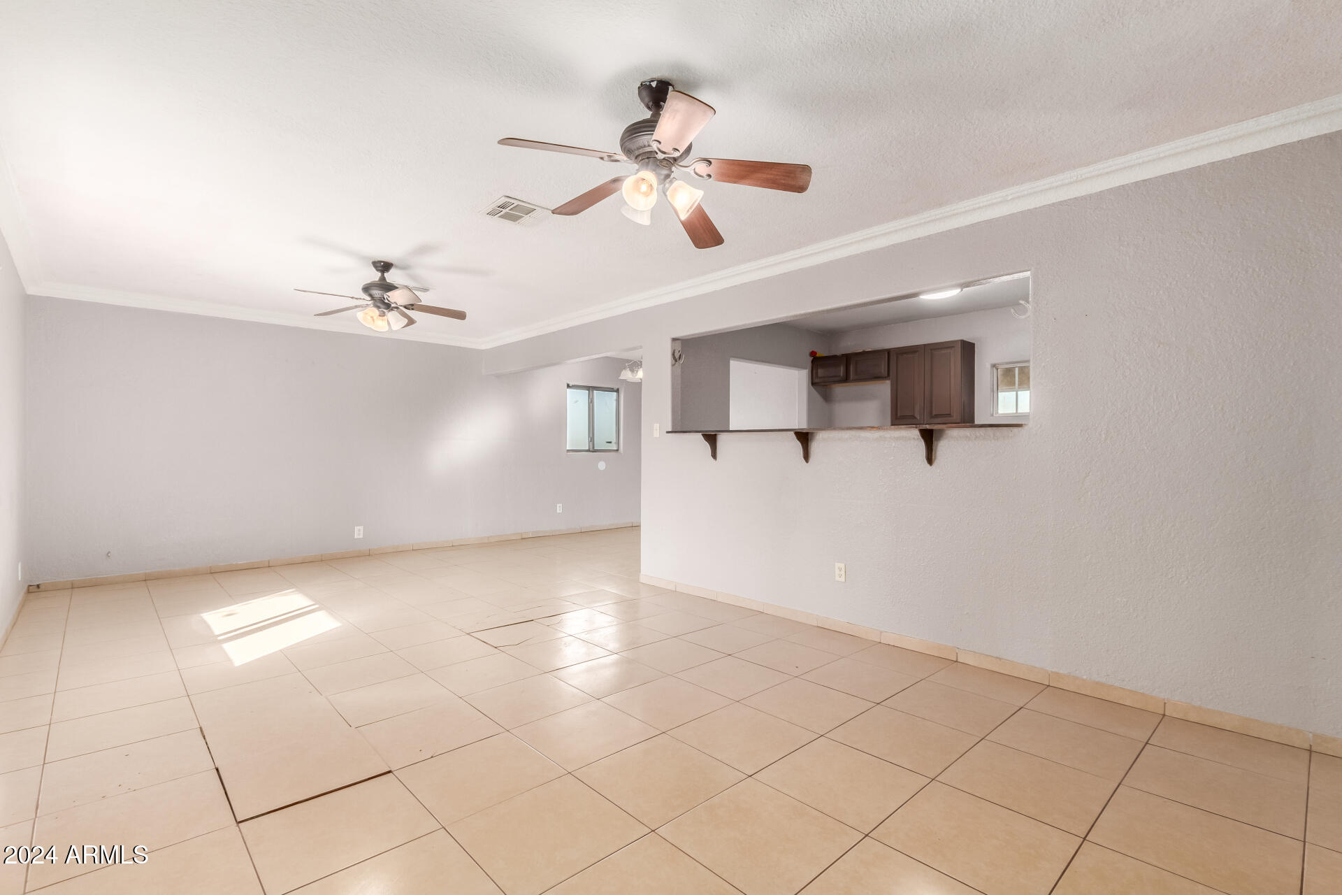 1340 West Romley Road Phoenix, AZ 85041 - Photo 12 of 37 12 Romley