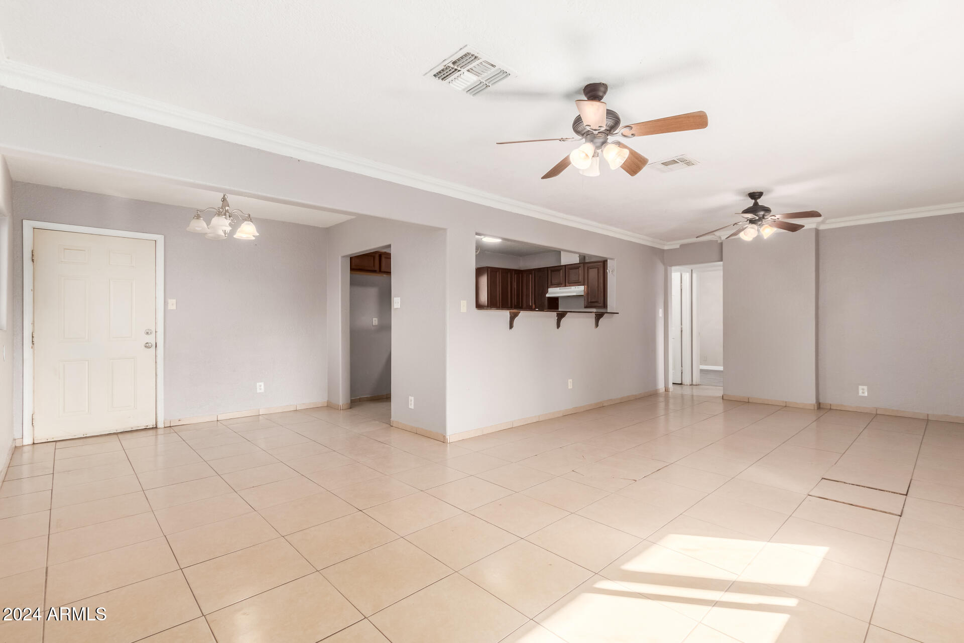 1340 West Romley Road Phoenix, AZ 85041 - Photo 13 of 37 13 Romley