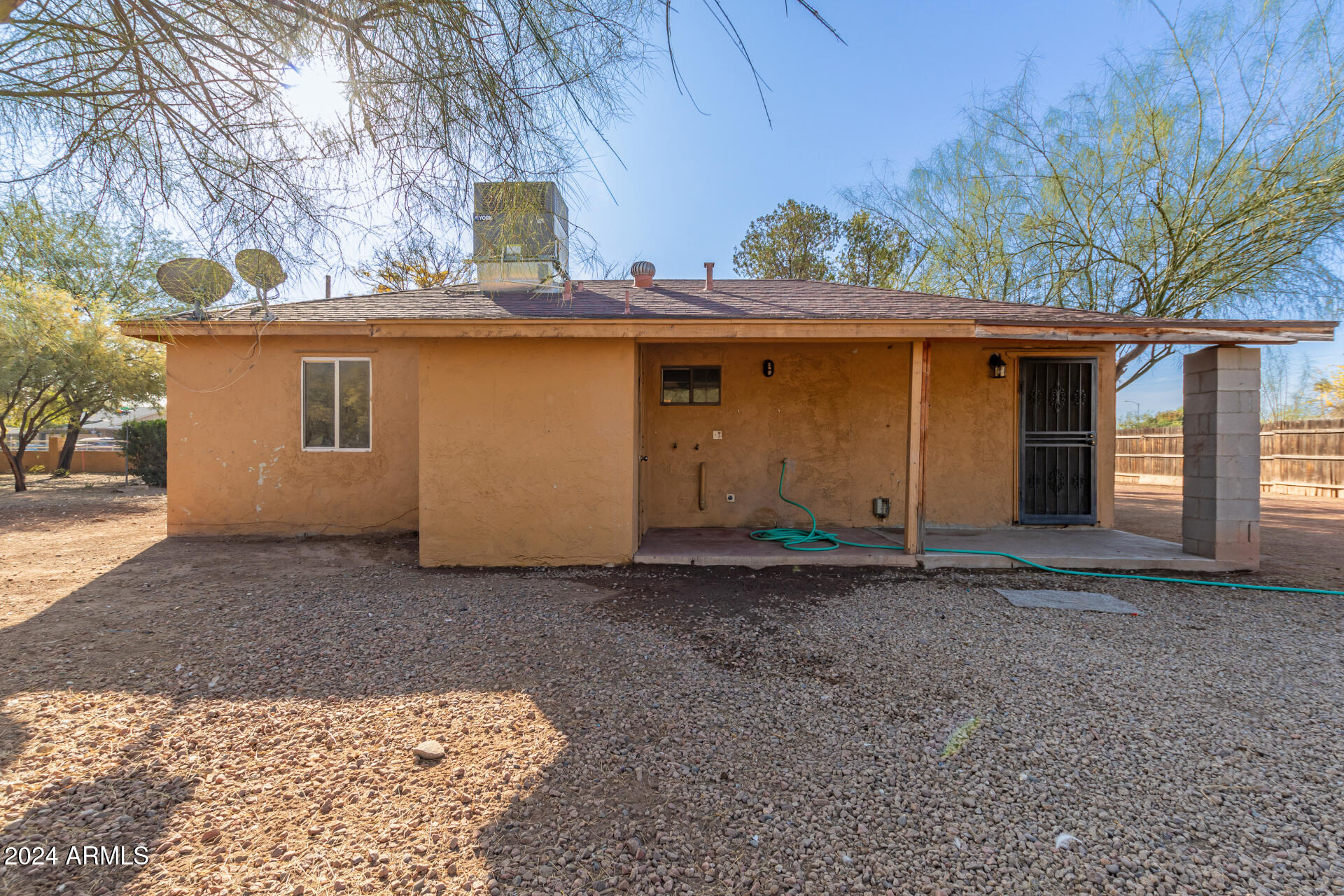 1340 West Romley Road Phoenix, AZ 85041 - Photo 27 of 37 27 Romley