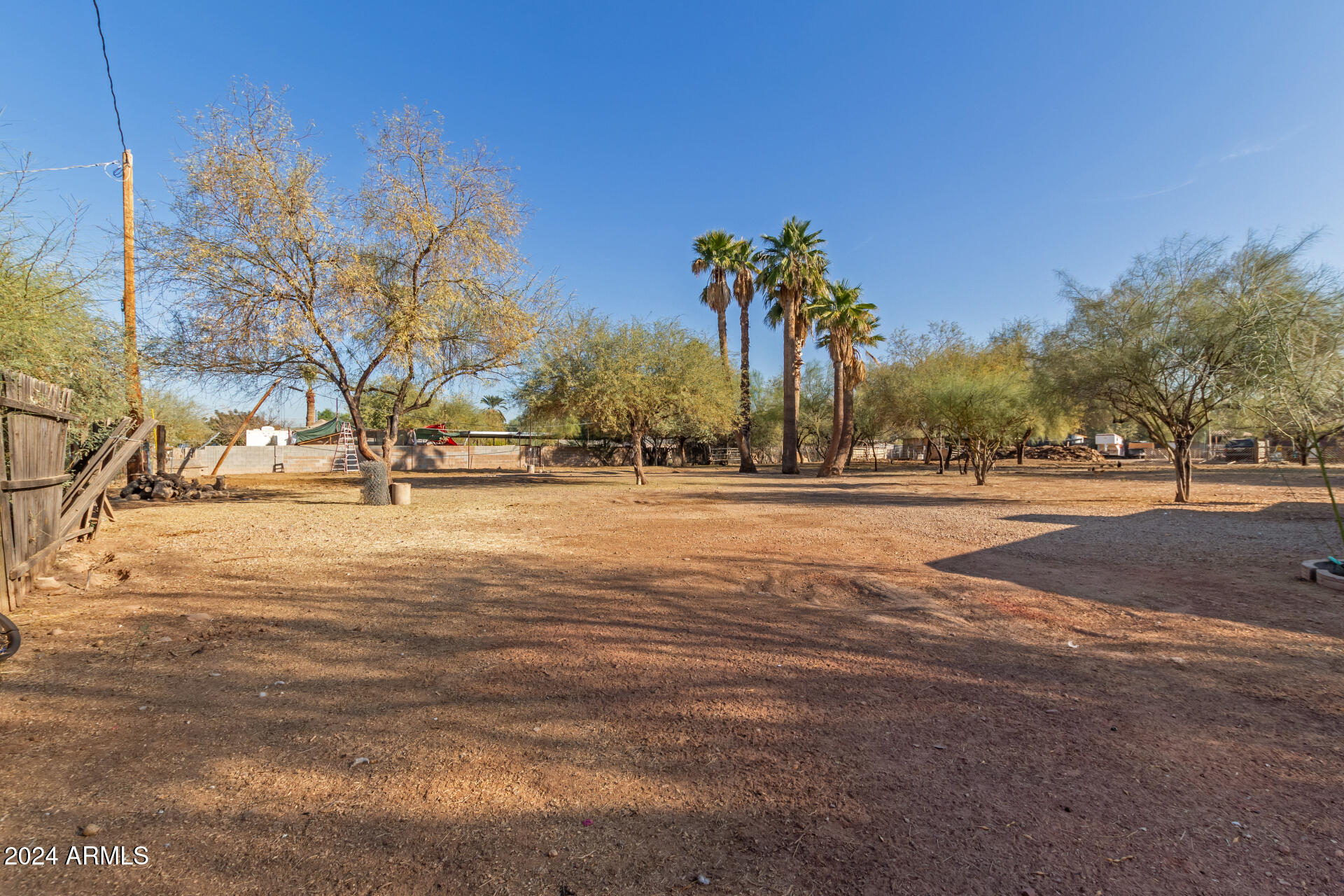 1340 West Romley Road Phoenix, AZ 85041 - Photo 30 of 37 30 Romley