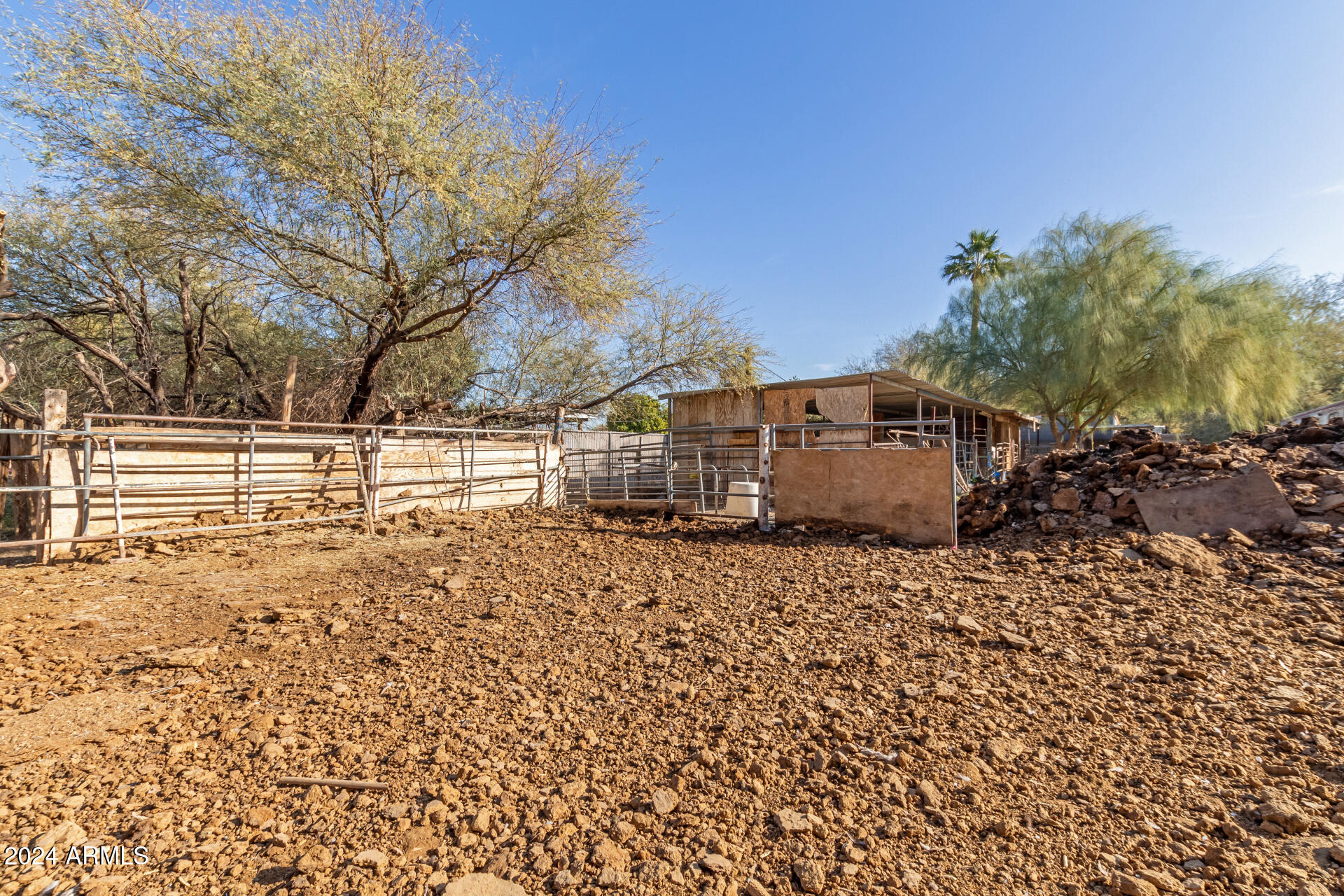 1340 West Romley Road Phoenix, AZ 85041 - Photo 34 of 37 34 Romley