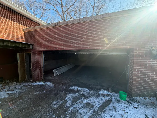 $199,900 | 30-w571 30-w571 W Shady Lane, West Chicago, IL 60185