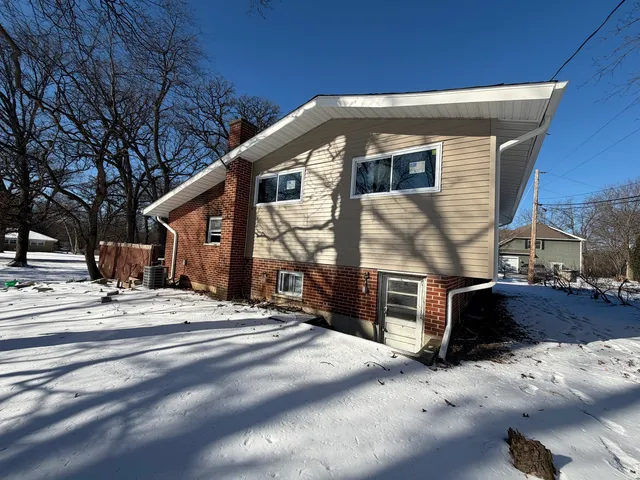 $199,900 | 30-w571 30-w571 W Shady Lane, West Chicago, IL 60185