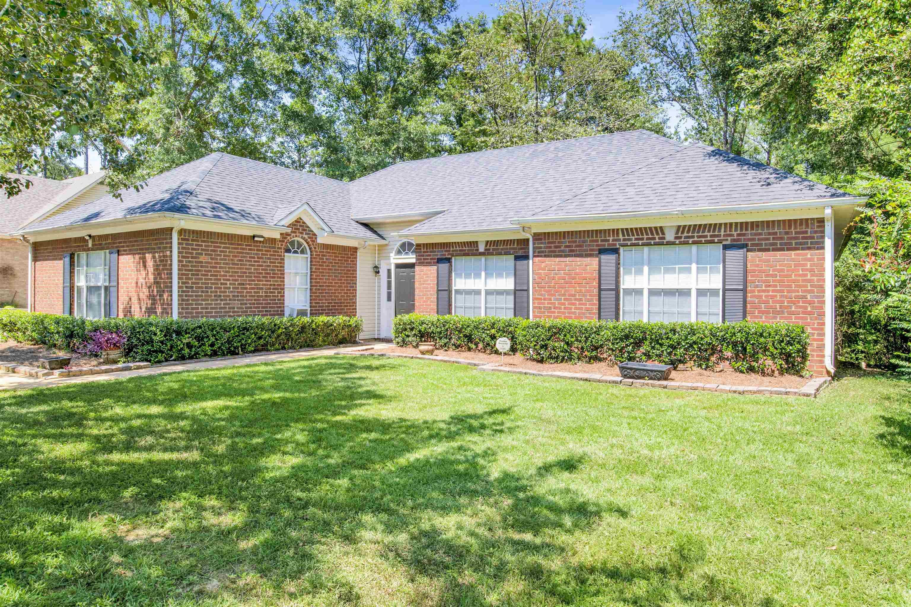 117 Geneva Drive Daphne, AL 36526 - Photo 2 of 37 Front Of Structure