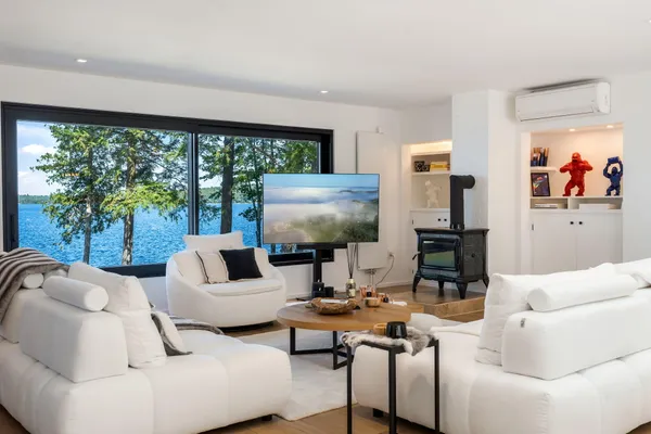 $2,650,000 | 248 Branchview Drive, Ellsworth, ME 04605