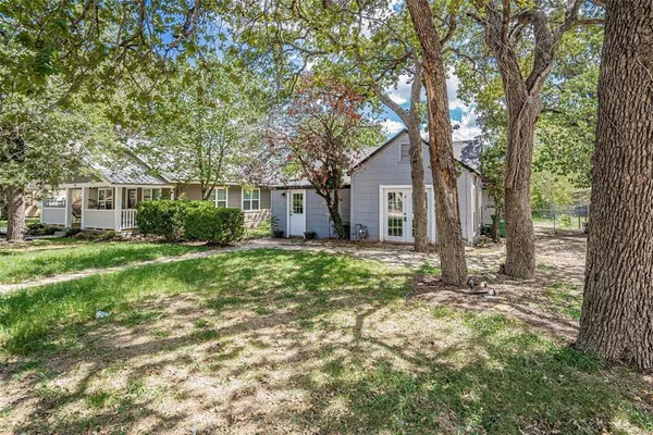 $600 | 982 West Tarleton Street, Stephenville, TX 76401