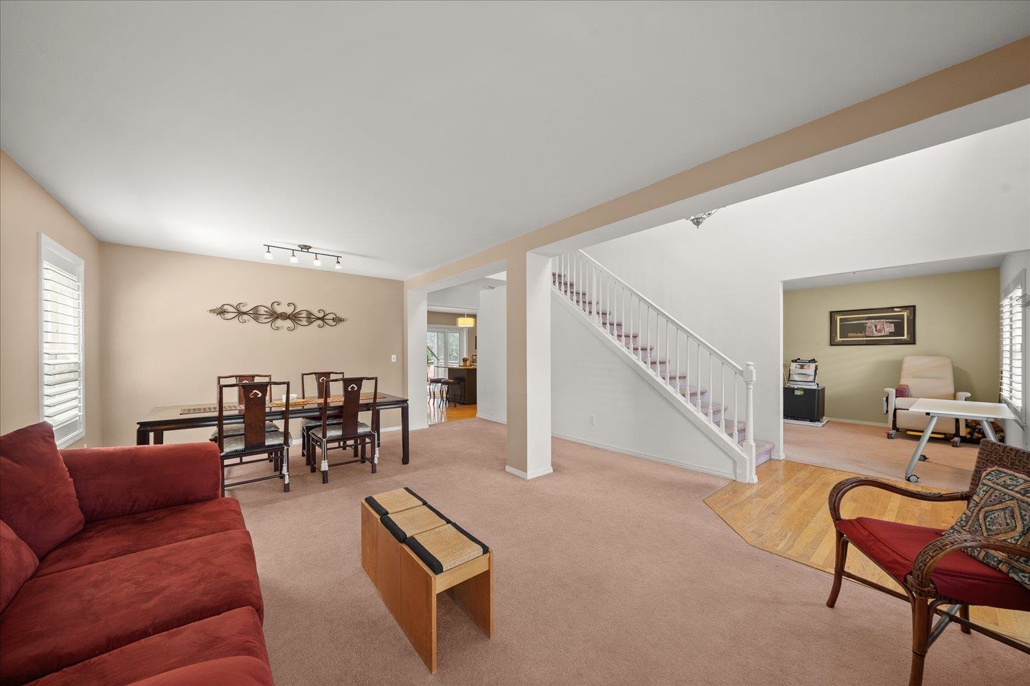 4208 South Tenfel Lane Spokane, WA 99223 - Photo 4 of 33