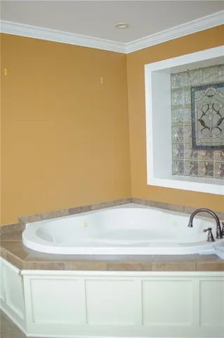 $1,800 | Undisclosed Address, Des Allemands, LA 70030