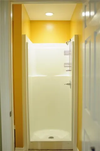 $1,800 | Undisclosed Address, Des Allemands, LA 70030