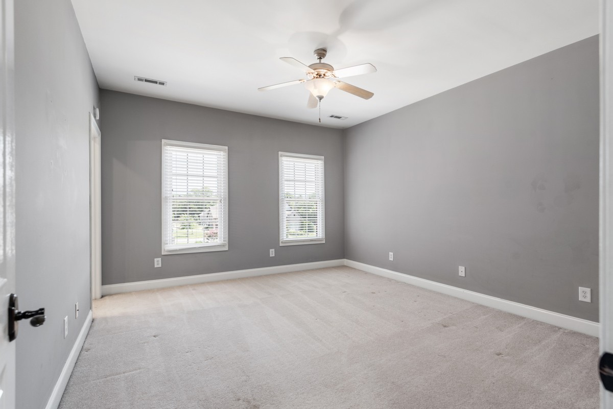 619 Ridgecrest Lane Lebanon, TN 37087 - Photo 31 of 48 BEDROOM 3 WITH FULL BATHROOM