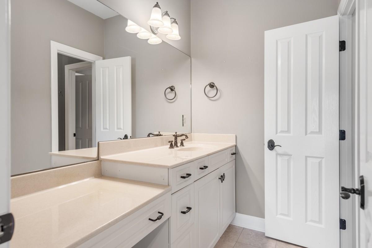 619 Ridgecrest Lane Lebanon, TN 37087 - Photo 34 of 48 BATHROOM 4