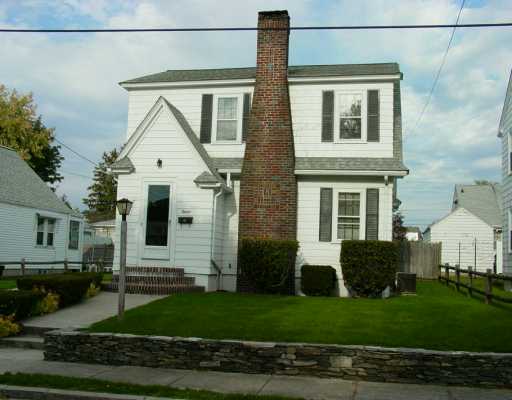 Exterior Front.