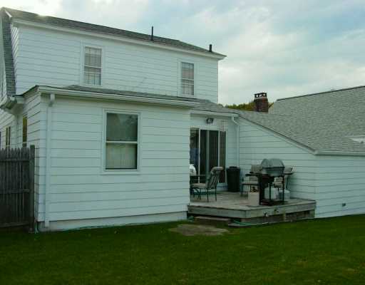 15 Viking Road Cranston, RI 02910 - Photo 2 of 8 Patio/Deck.