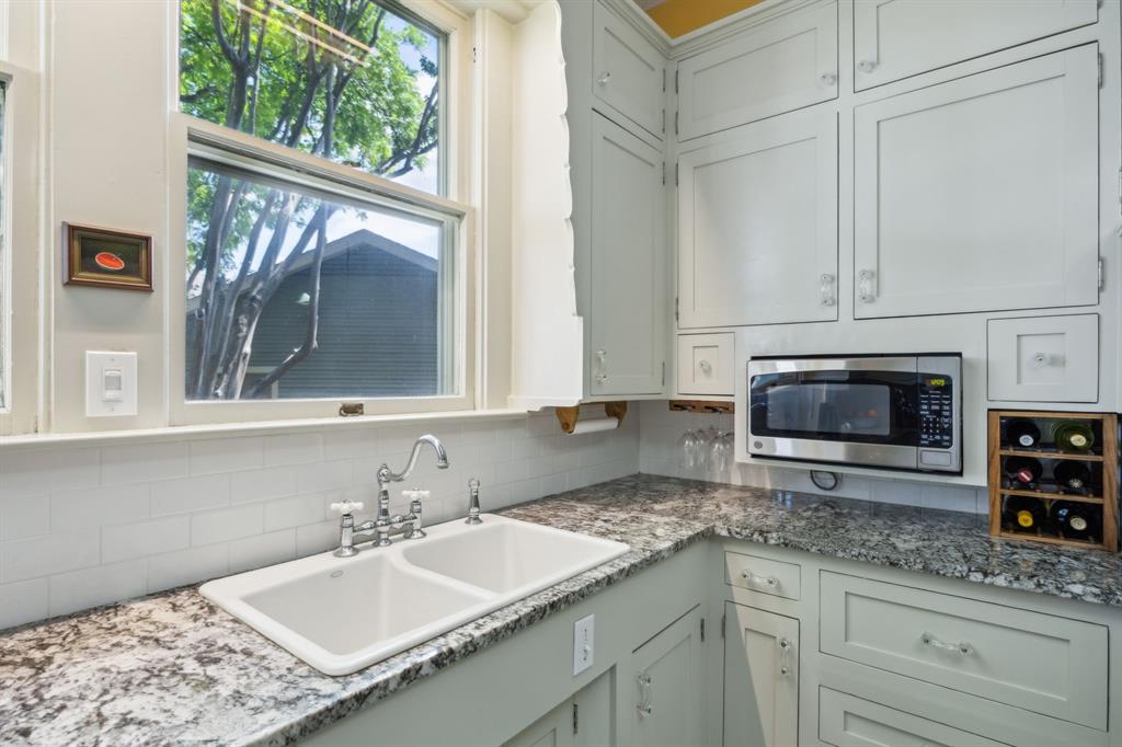 411 South 11th Street Garland, TX 75040 - Photo 14 of 39