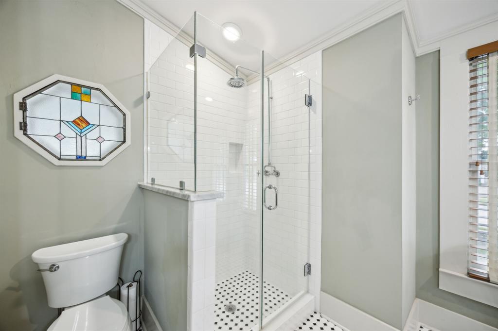 411 South 11th Street Garland, TX 75040 - Photo 22 of 39