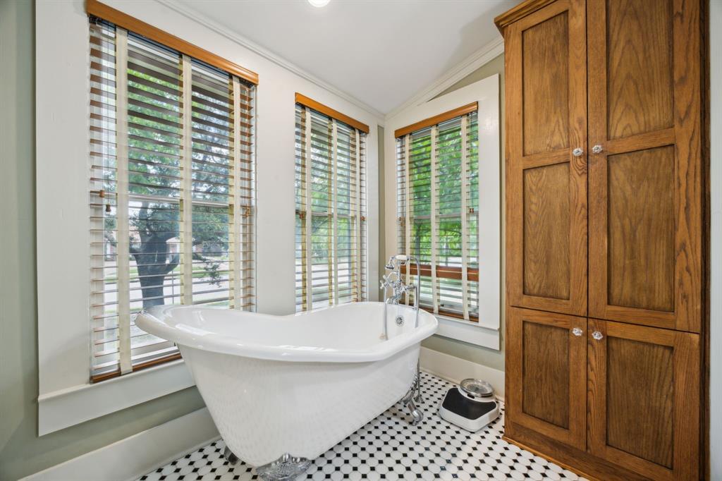 411 South 11th Street Garland, TX 75040 - Photo 23 of 39