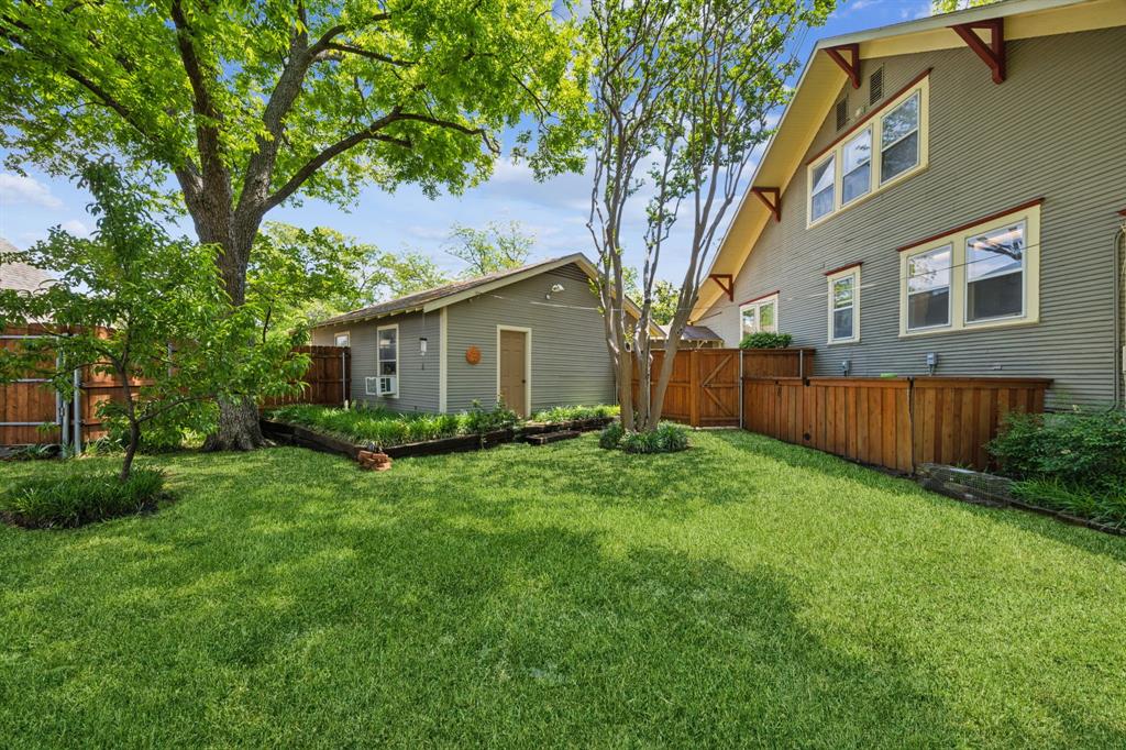 411 South 11th Street Garland, TX 75040 - Photo 35 of 39